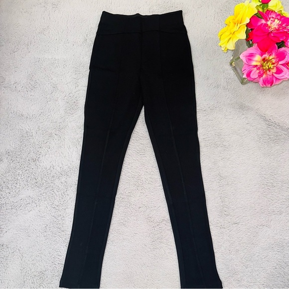 Francesca’s super high waist front seam pants - Picture 3 of 13